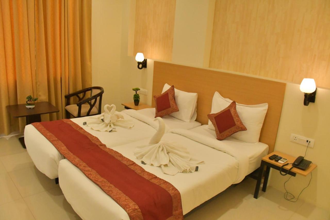 Hotel Yatharth Inn 바라나시 외부 사진