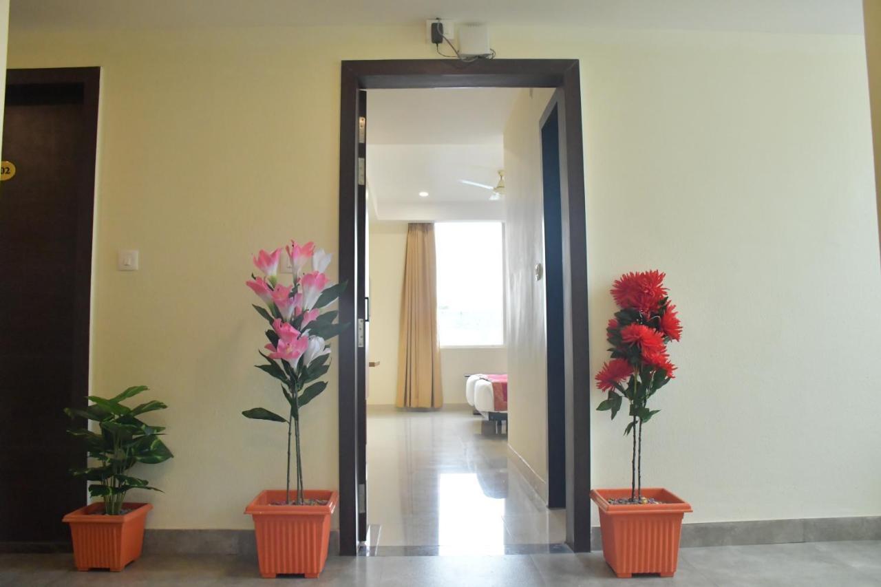 Hotel Yatharth Inn 바라나시 외부 사진