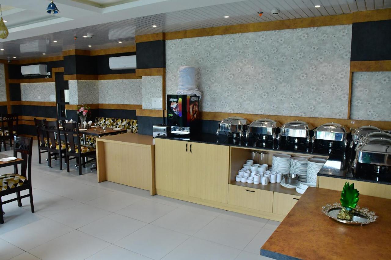 Hotel Yatharth Inn 바라나시 외부 사진
